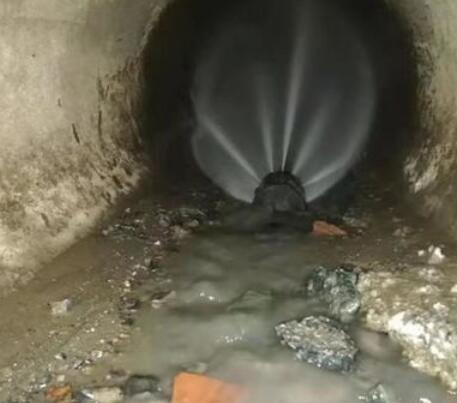 琼山市政管道清淤